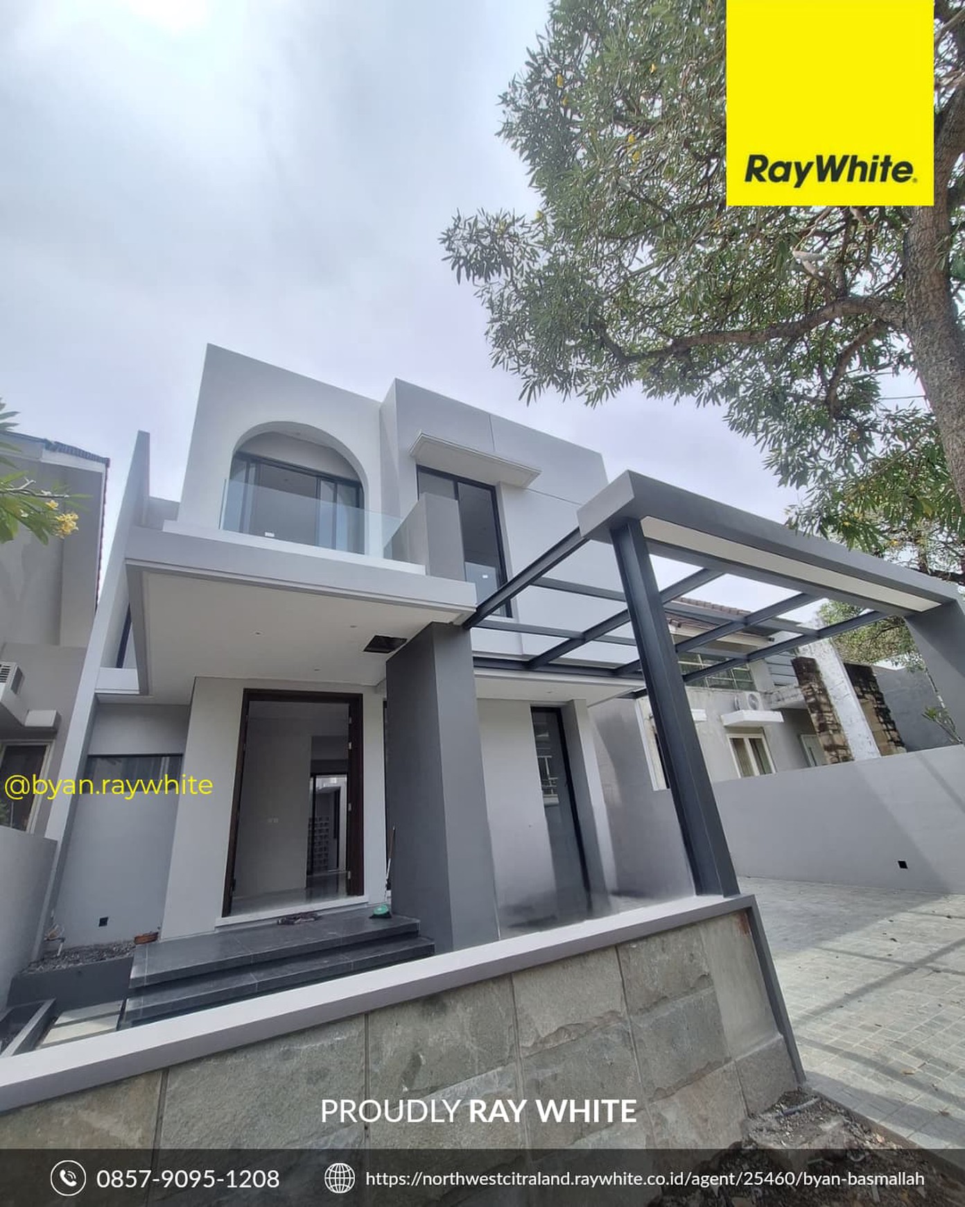 DIJUAL RUMAH GRESS MINIMALIS MODERN - CITRALAND