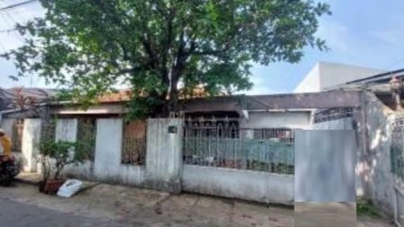Rumah Lama butuh Renov Lokasi Bagus Petukangan Jaksel