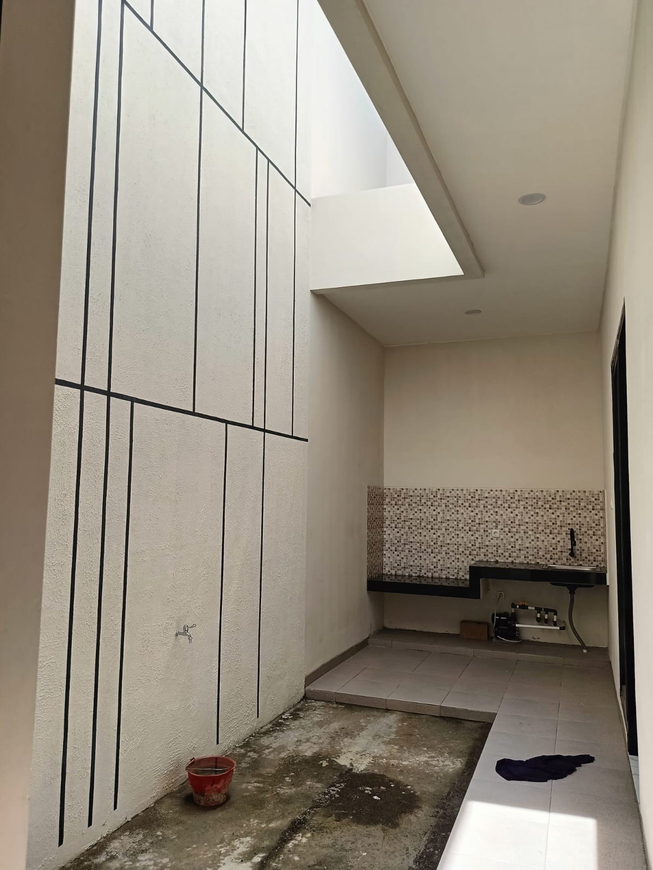 DIJUAL RUMAH NEW MODERN DESIGN - MULYOSARI UTARA