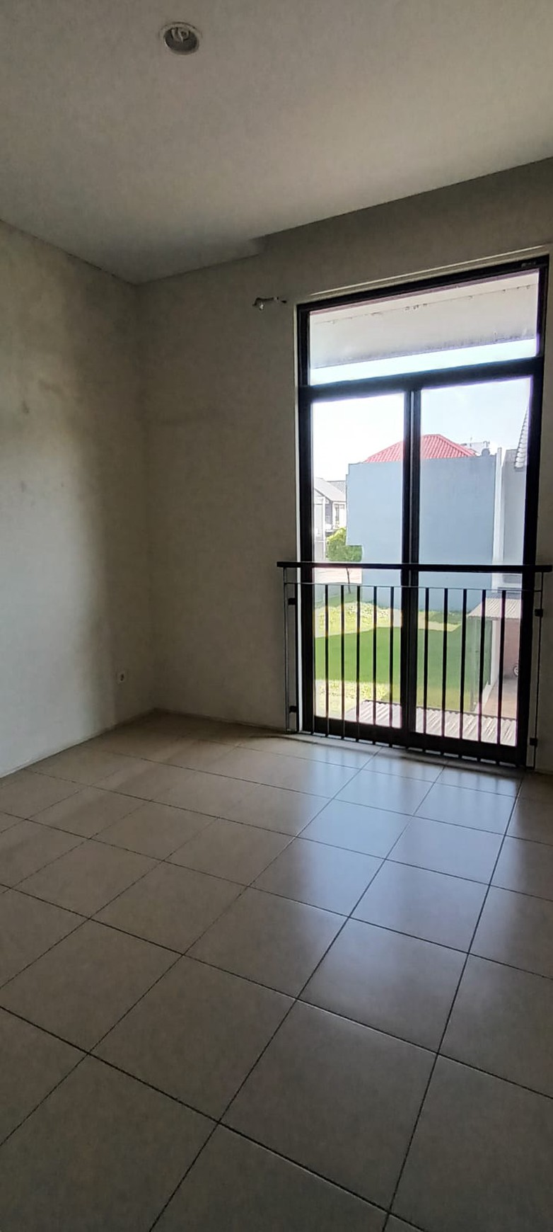 Rumah Bagus 2 Lantai di Tatar Spatirasmi, Kota Baru Parahyangan