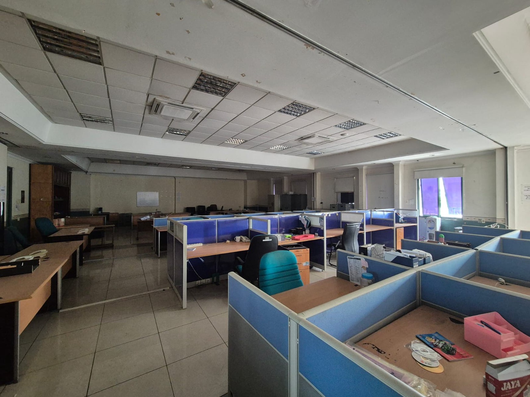 Dijual ruko di lokasi strategis cocok untuk kantor