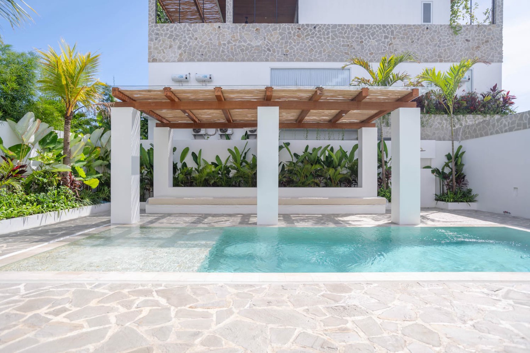 Leasehold Modern Luxury Villa in Cemagi