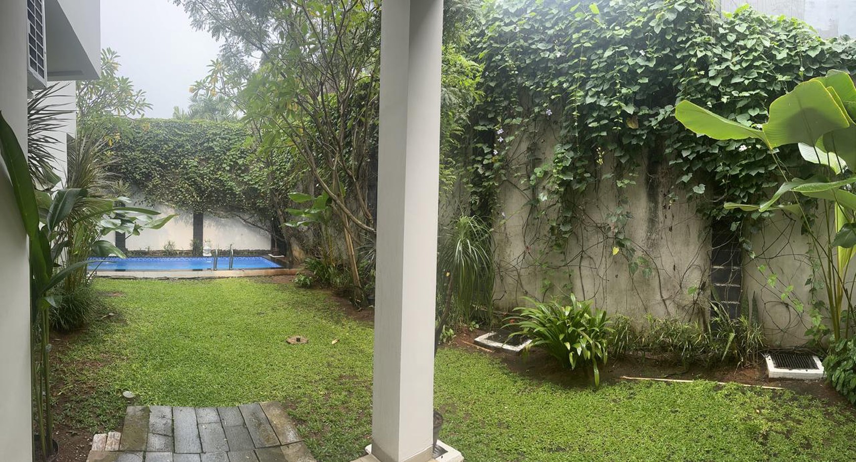 Exclusive house inside private compound at Cilandak Kemang