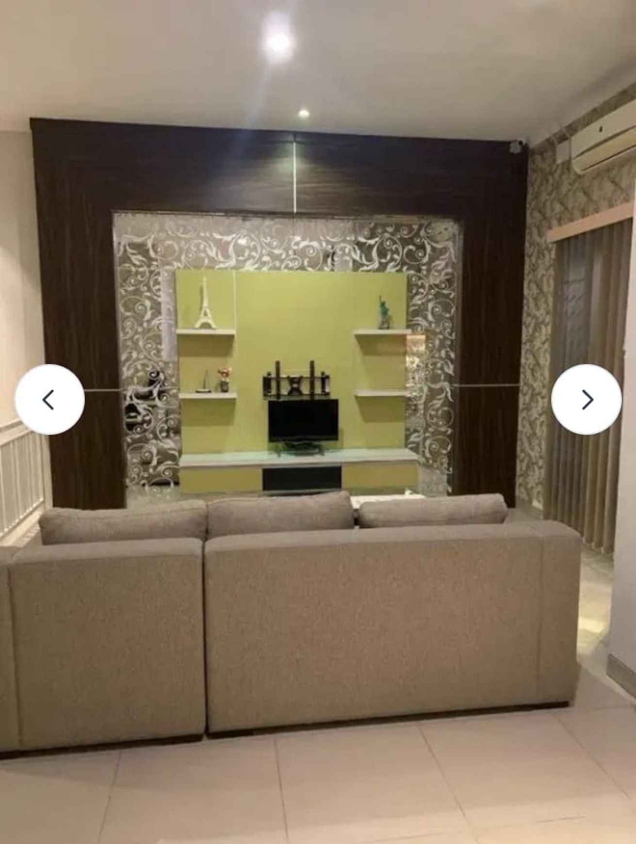 Rumah siap huni manyar indah dekat galaxi mall tidak jauh dari pusat perbalanjaan