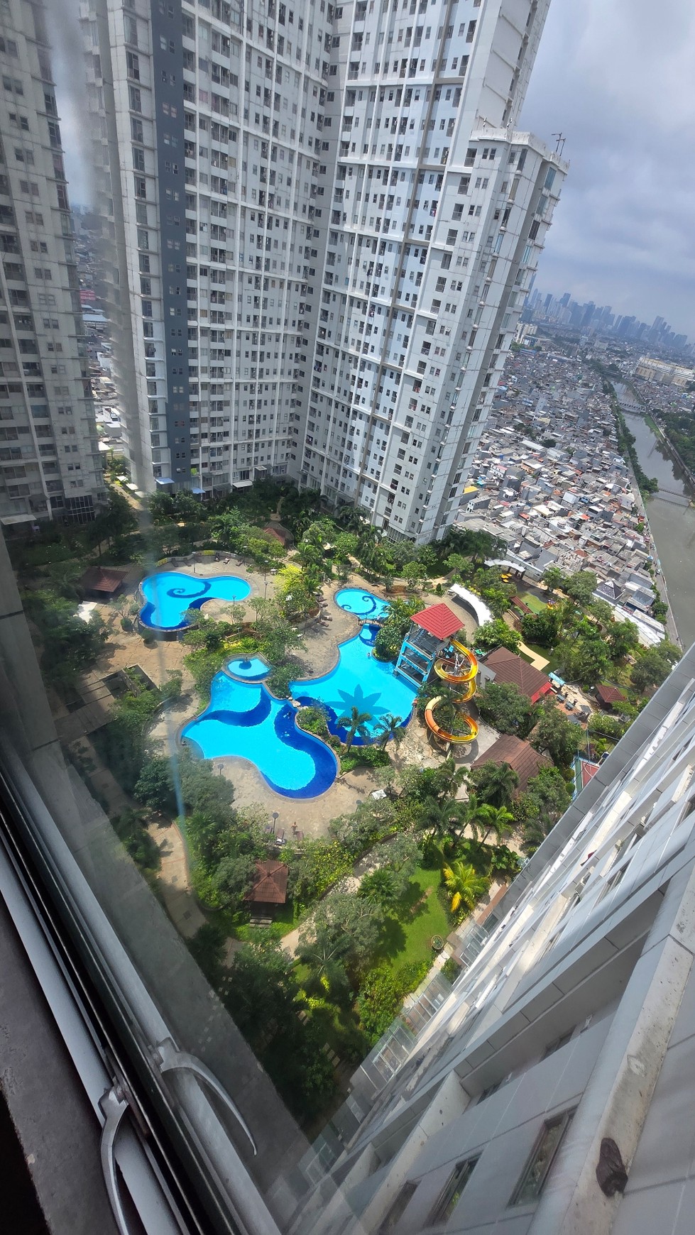 Disewakan Apartemen season city