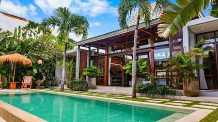 Modern Tropical Villa For Leasehold in Umalas
