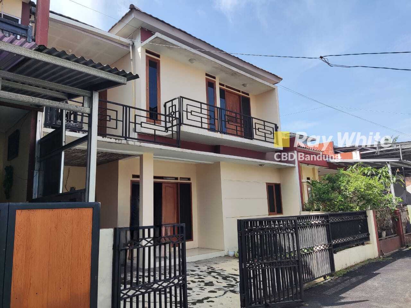 AFFORDABLE! Rumah Nyaman 2 Lantai di Sayap Soekarno Hatta, Bandung!