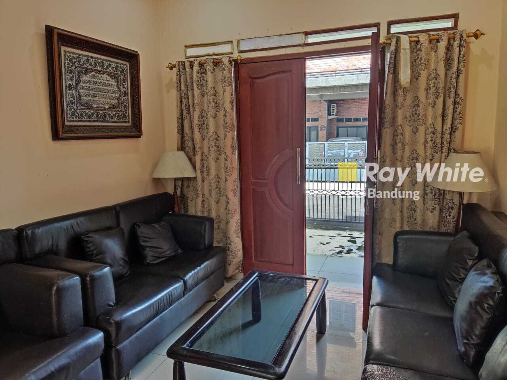 AFFORDABLE! Rumah Nyaman 2 Lantai di Sayap Soekarno Hatta, Bandung!