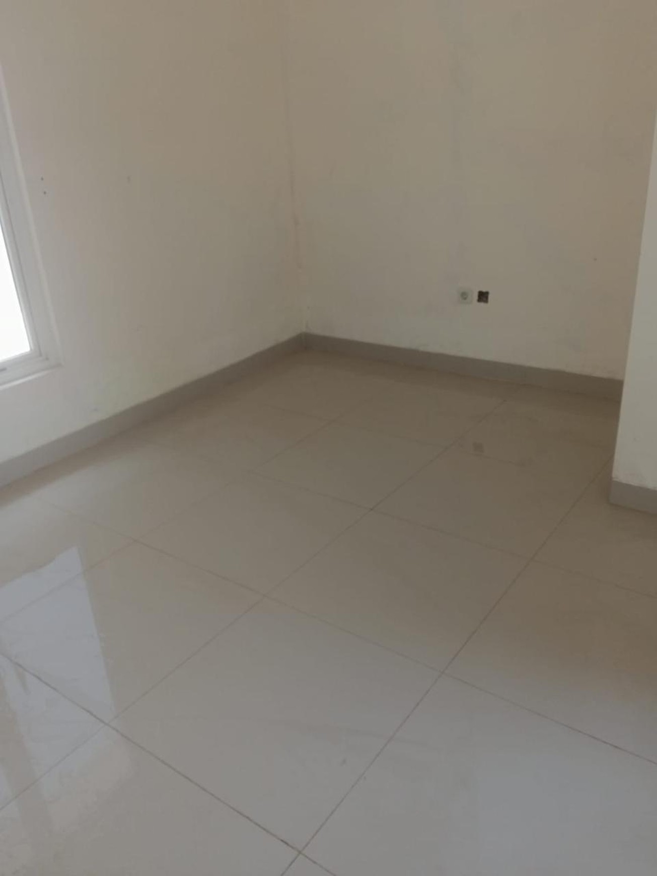 Termurah. Rumah minimalis Serpong Garden Green Garden, Cisauk