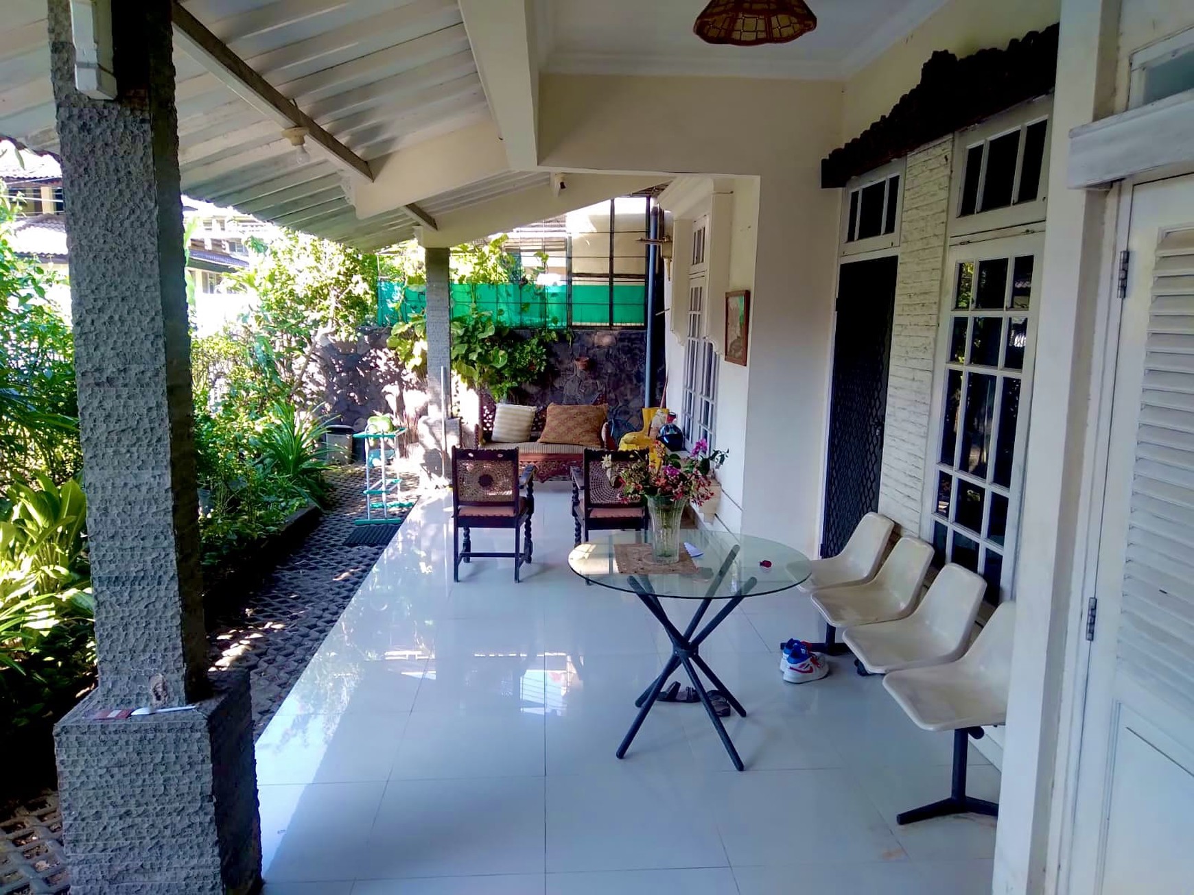 Rumah siap huni terawat manyar indah surabaya timur dekat galaxi mall