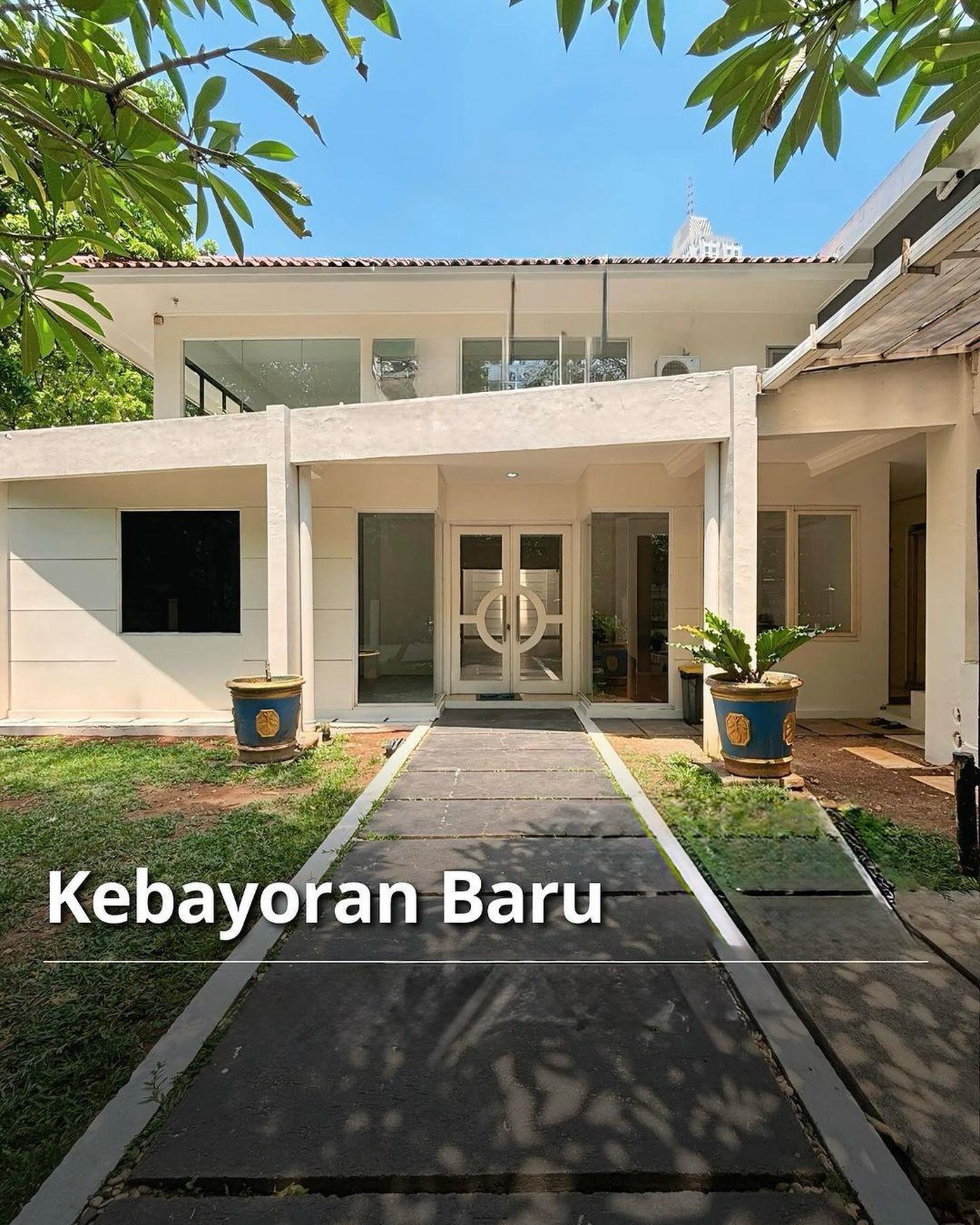 DIJUAL EXCLUSIVE PROPERTY IN KEBAYORAN BARU - PRIME LOCATION BEHIND SENAYAN CITY!