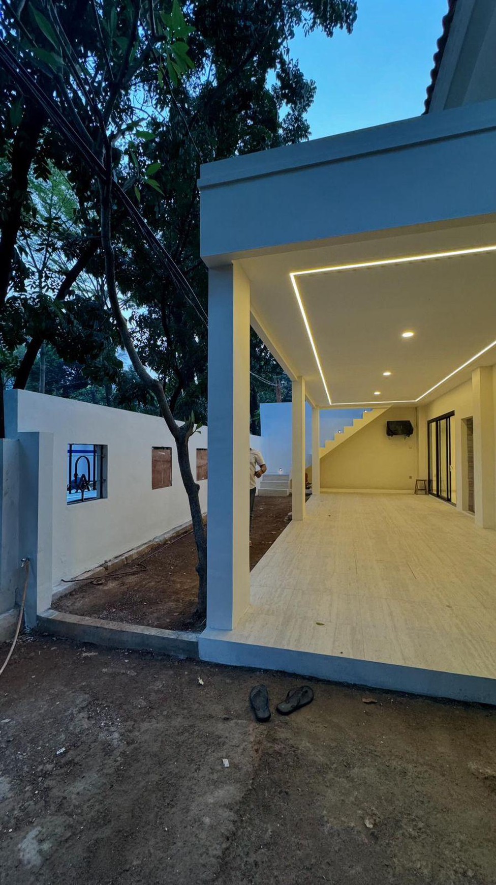 DIJUAL EXCLUSIVE PROPERTY IN KEBAYORAN BARU - PRIME LOCATION BEHIND SENAYAN CITY!