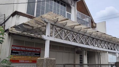Dijual Rumah Nyaman di Tengah Kota, Pasirluyu