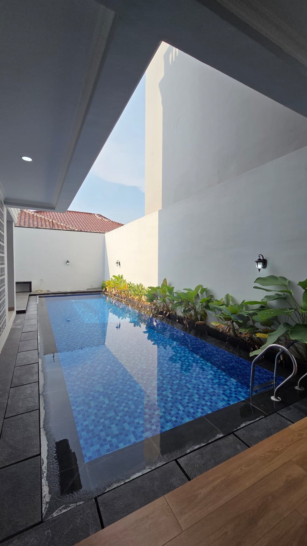 Rumah 2 Lantai Siap Huni dengan Hunian Nyaman dan Asri @Pondok Aren