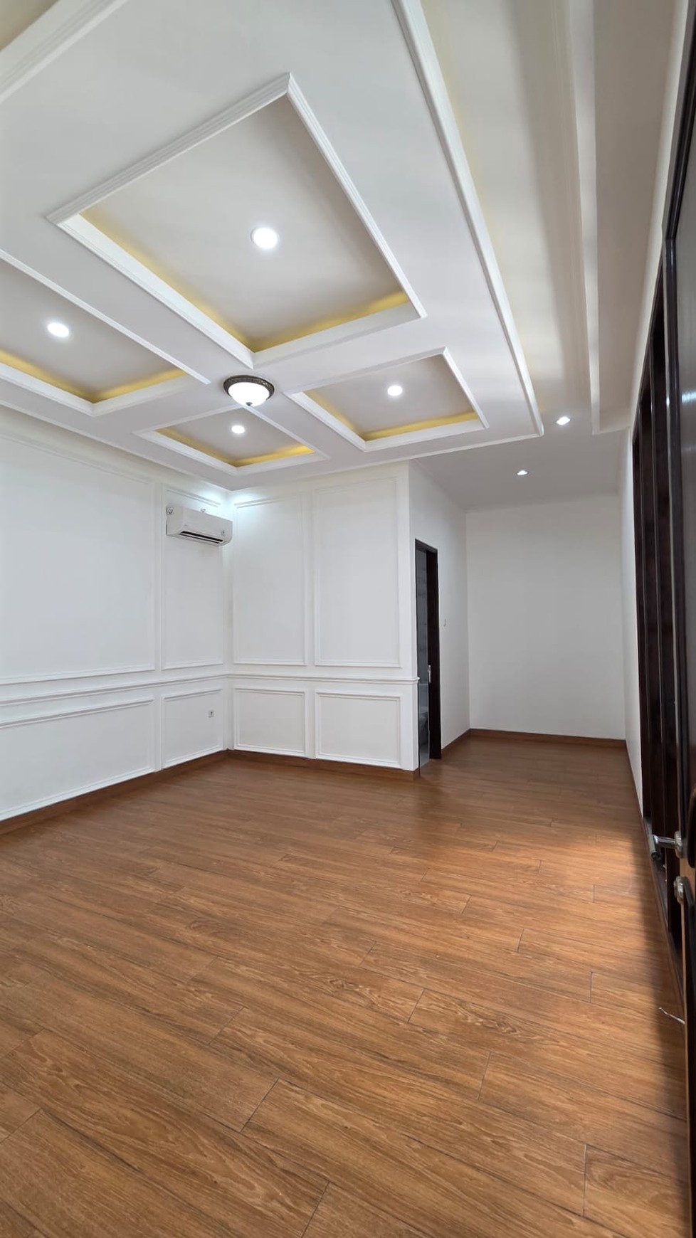Rumah 2 Lantai Siap Huni dengan Hunian Nyaman dan Asri @Pondok Aren