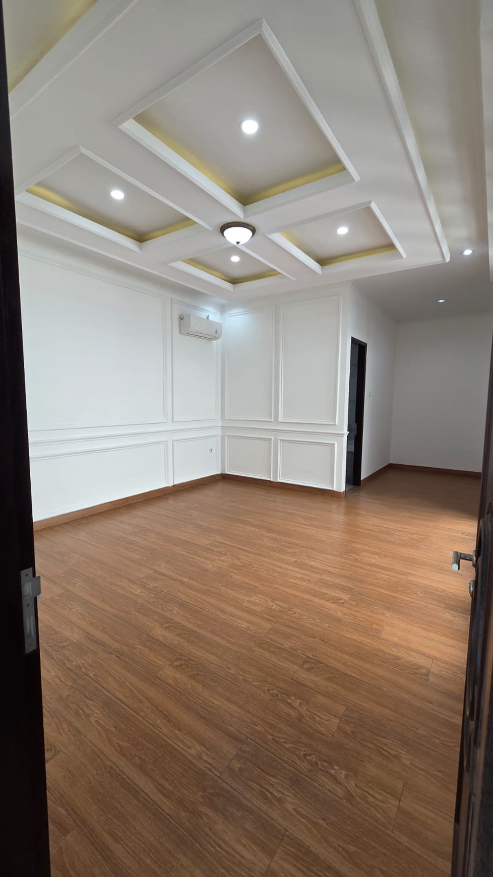 Rumah 2 Lantai Siap Huni dengan Hunian Nyaman dan Asri @Pondok Aren