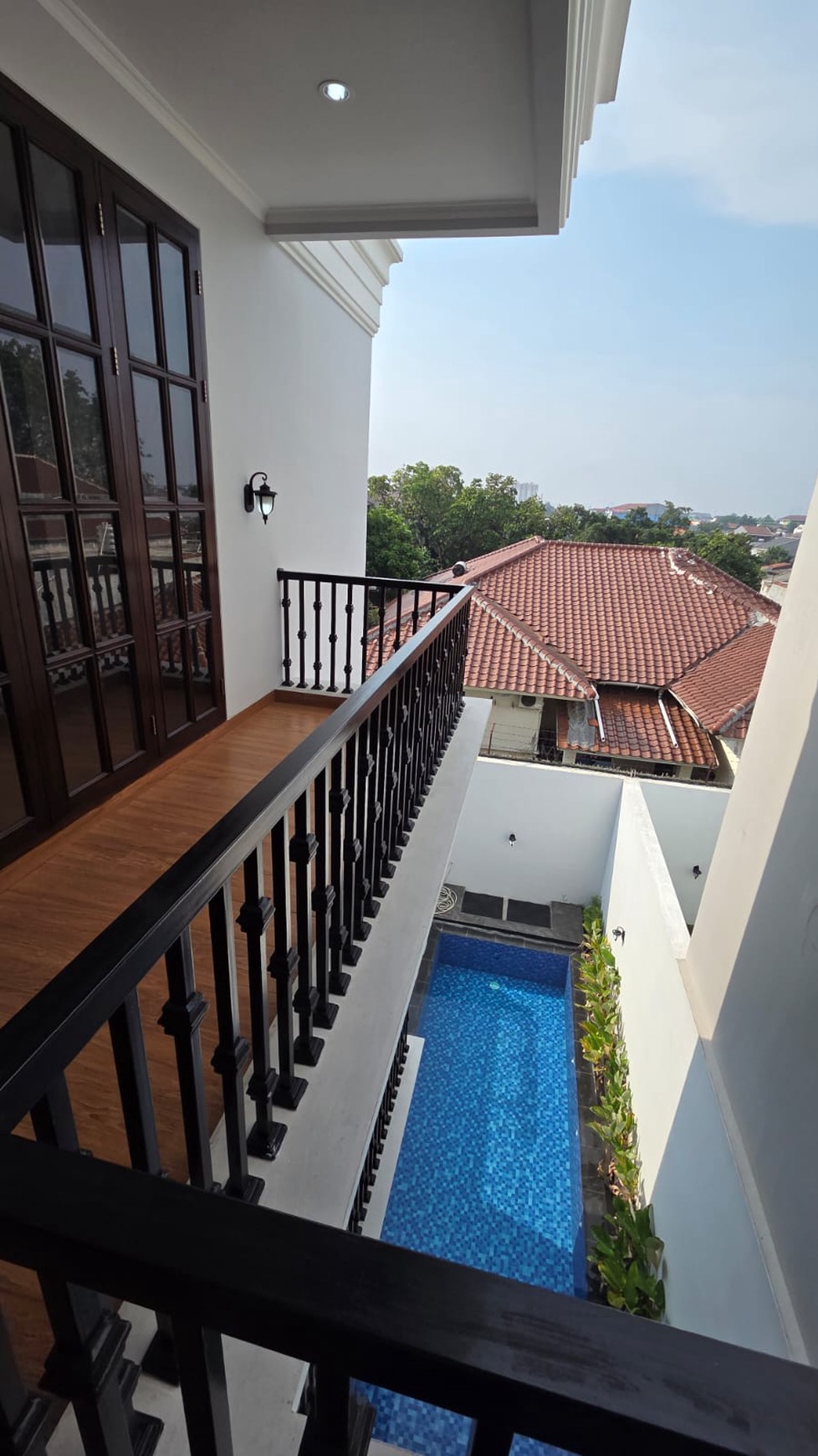 Rumah 2 Lantai Siap Huni dengan Hunian Nyaman dan Asri @Pondok Aren