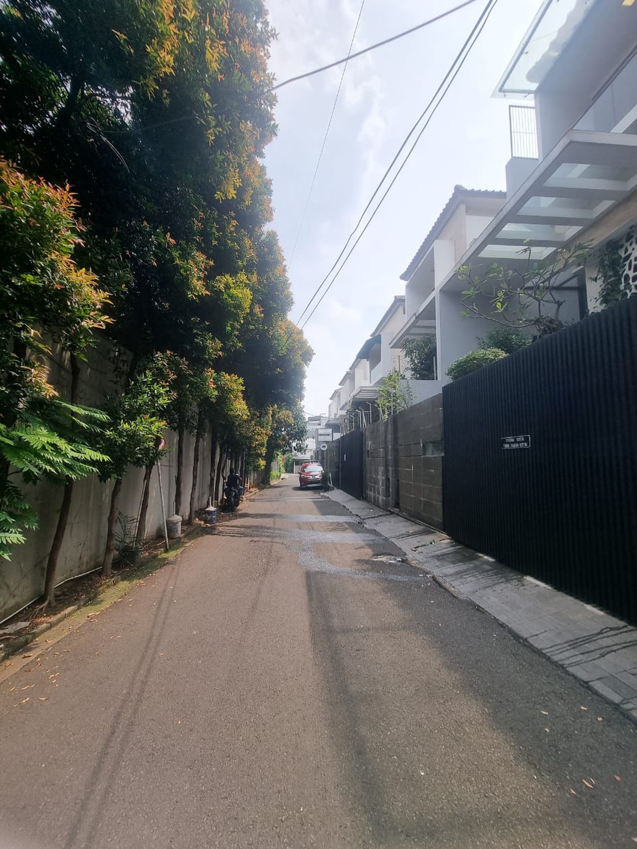 Rumah Radio Dalam Dekat PIM 1, Jakarta Selatan
