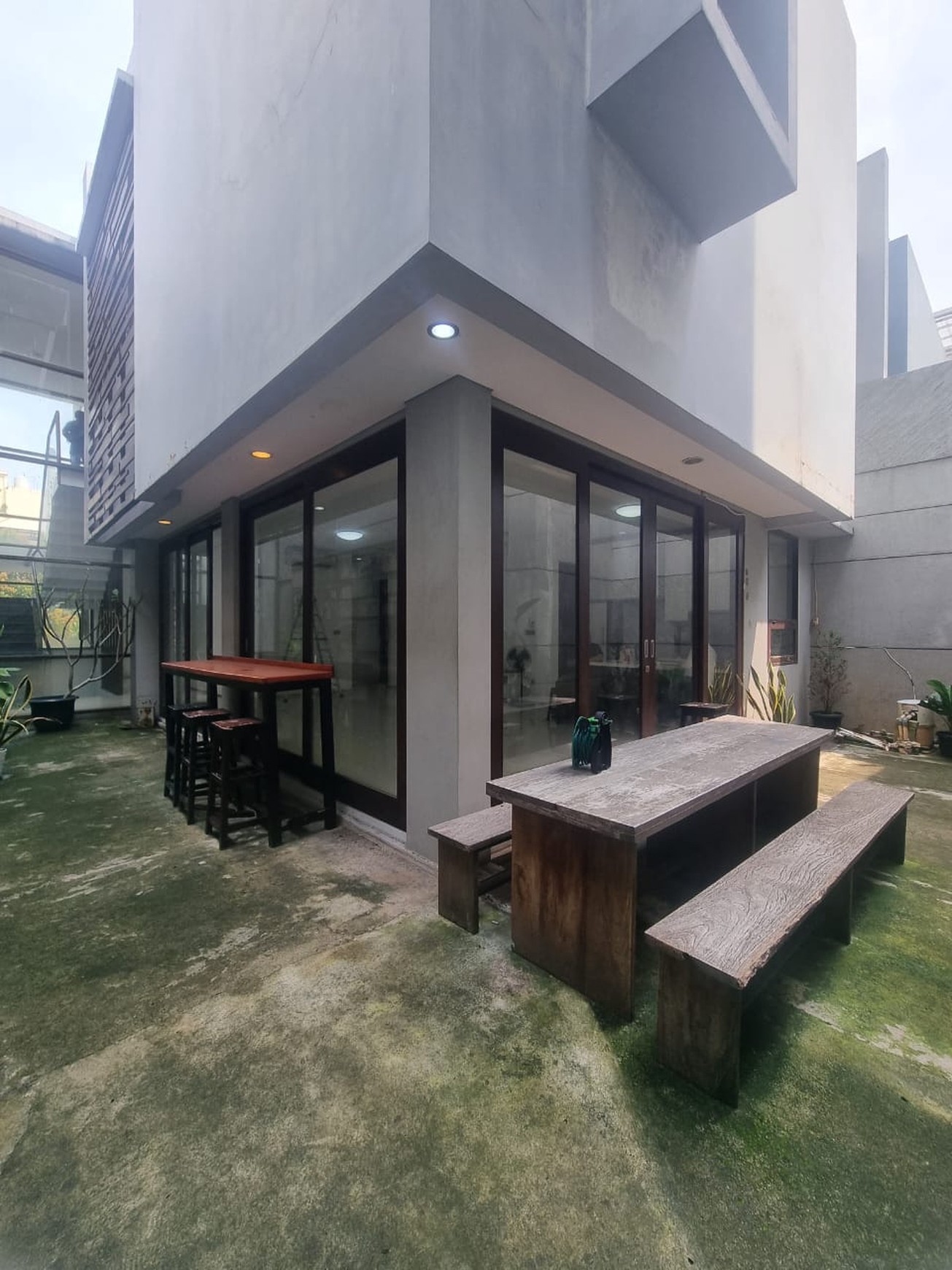 Rumah Radio Dalam Dekat PIM 1, Jakarta Selatan