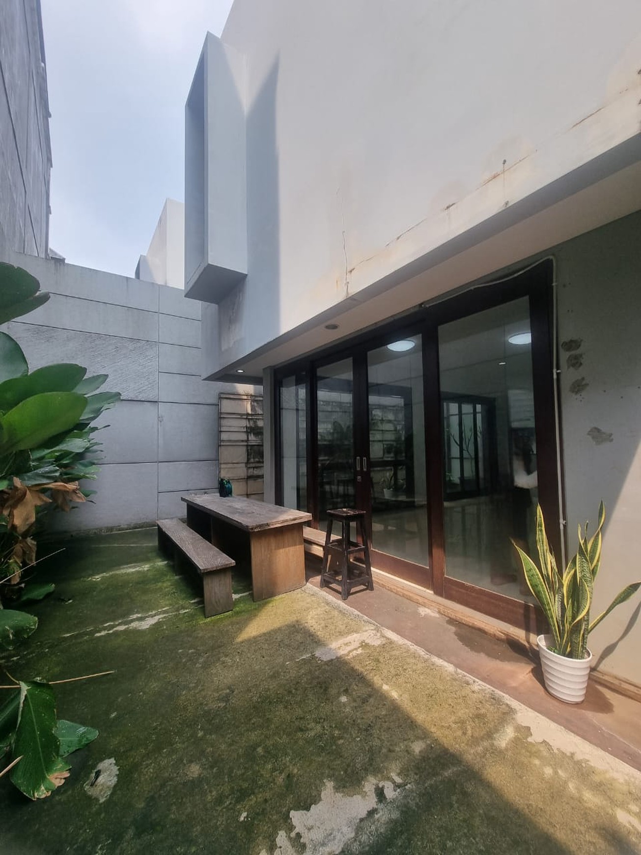 Rumah Radio Dalam Dekat PIM 1, Jakarta Selatan