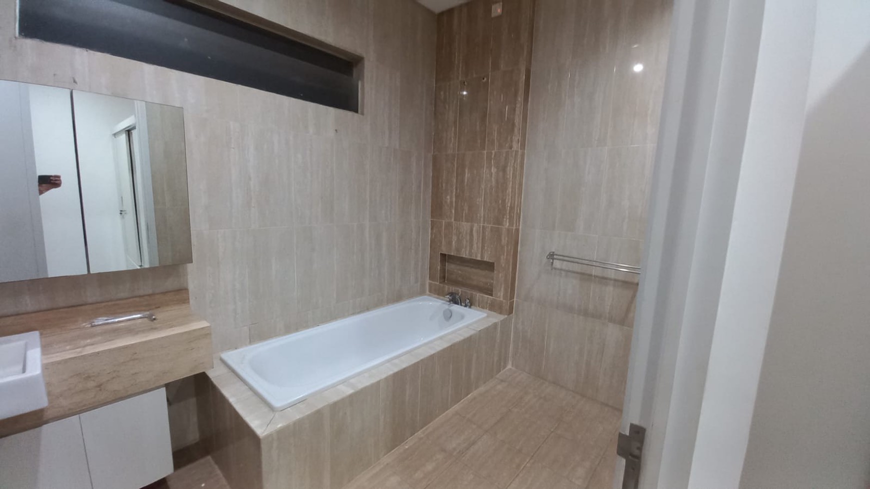 unit terluas diCluster Paradise Resort City Ciputat, Tangerang Selatan