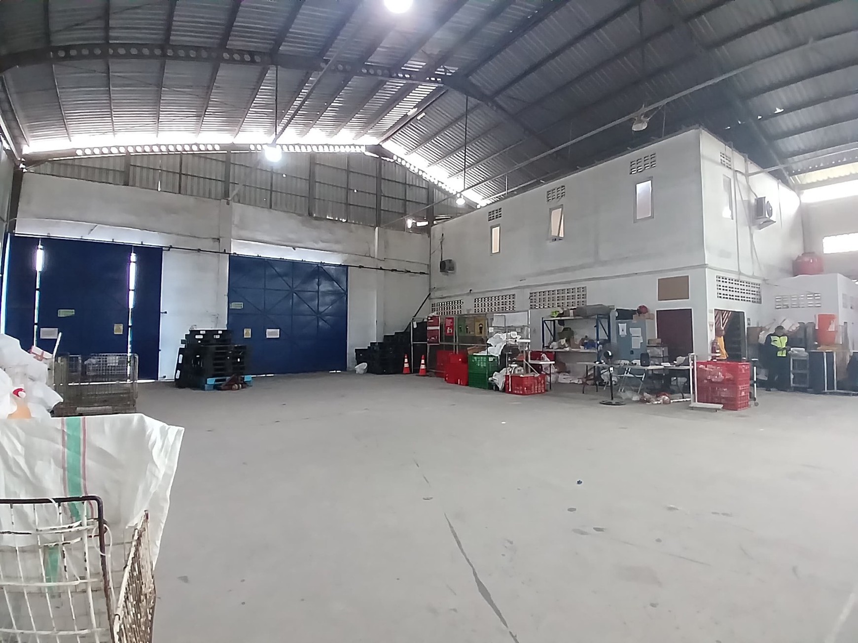 Disewakan Gudang Luas 2000 m2 Lokasi Strategis di Jl Imogiri Barat Km 8.5 Sewon Bantul