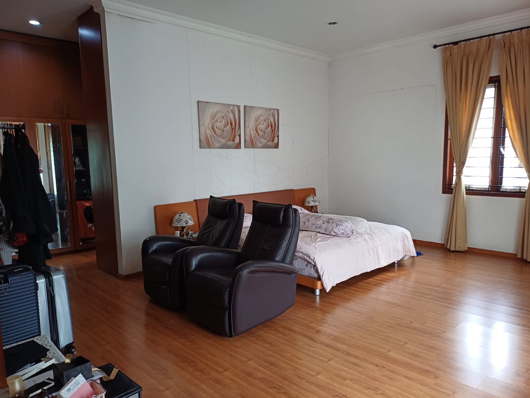 Rumah Hitung Tanah Area Cipete