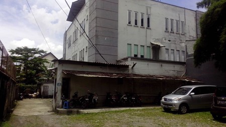 Gedung Perkantoran Dan Kavling Veteran Jakarta Selatan,cocok untuk usaha,pinggir jalan raya,harga masih nego