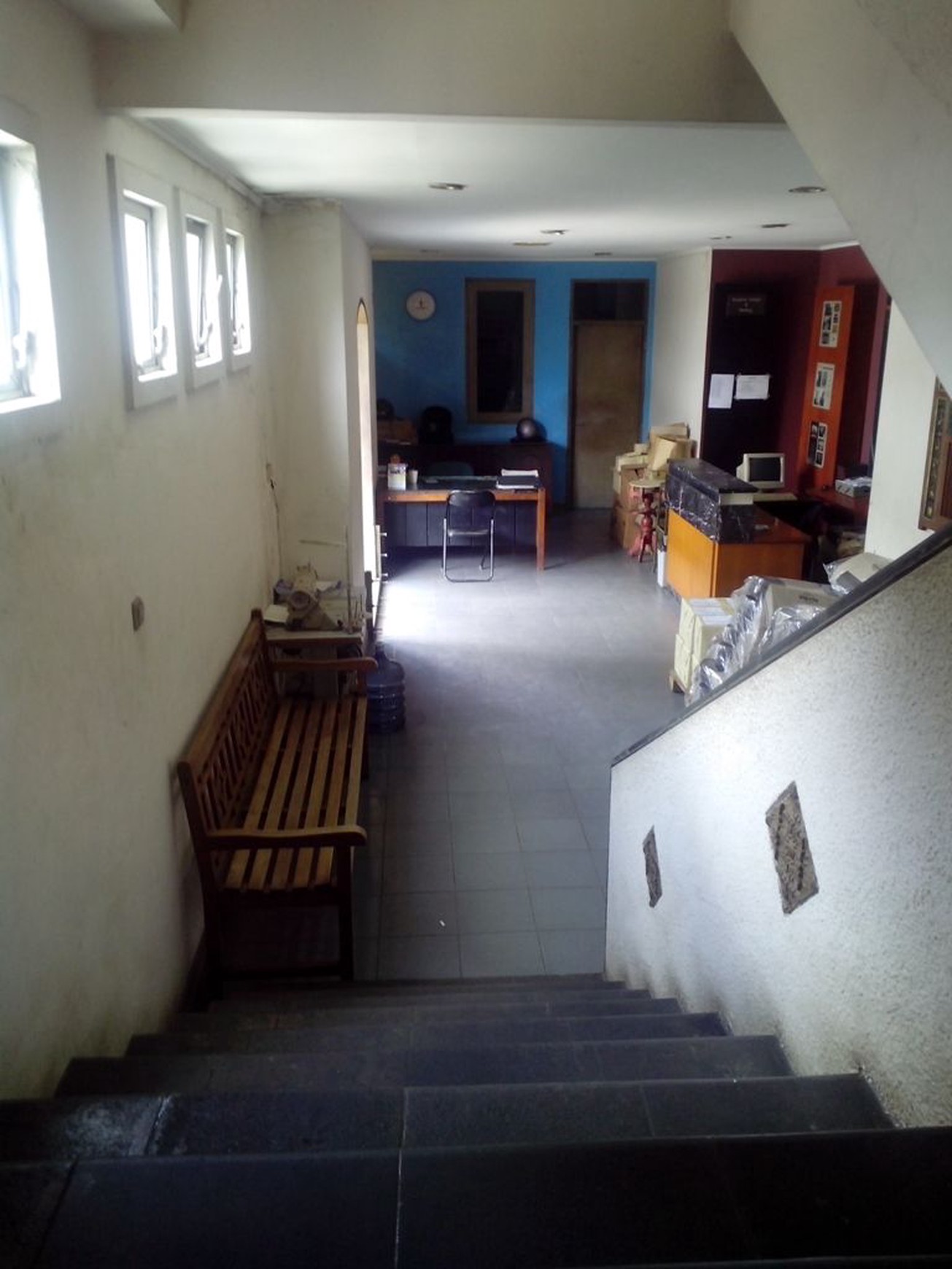 Gedung Perkantoran Dan Kavling Veteran Jakarta Selatan,cocok untuk usaha,pinggir jalan raya,harga masih nego