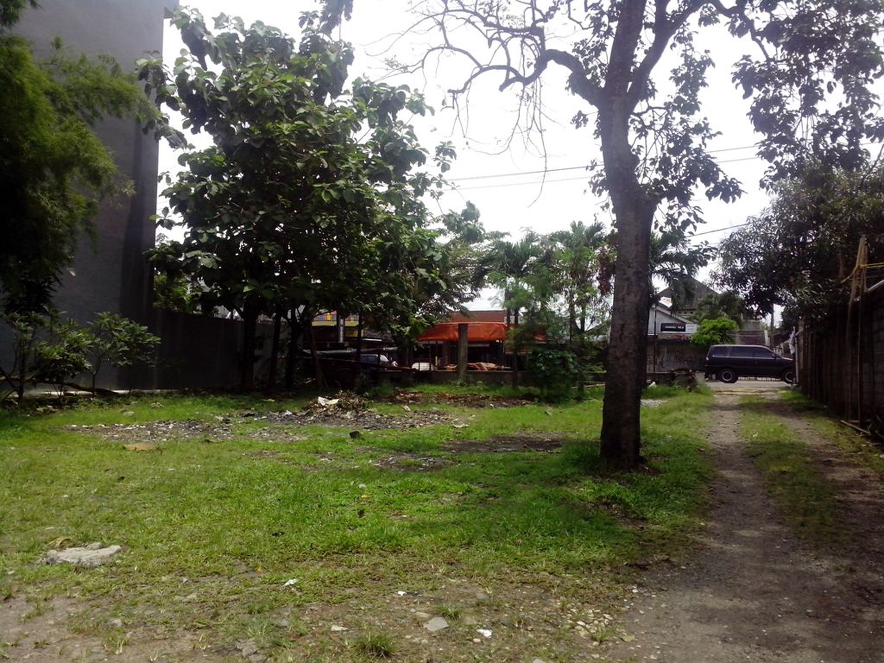 Gedung Perkantoran Dan Kavling Veteran Jakarta Selatan,cocok untuk usaha,pinggir jalan raya,harga masih nego