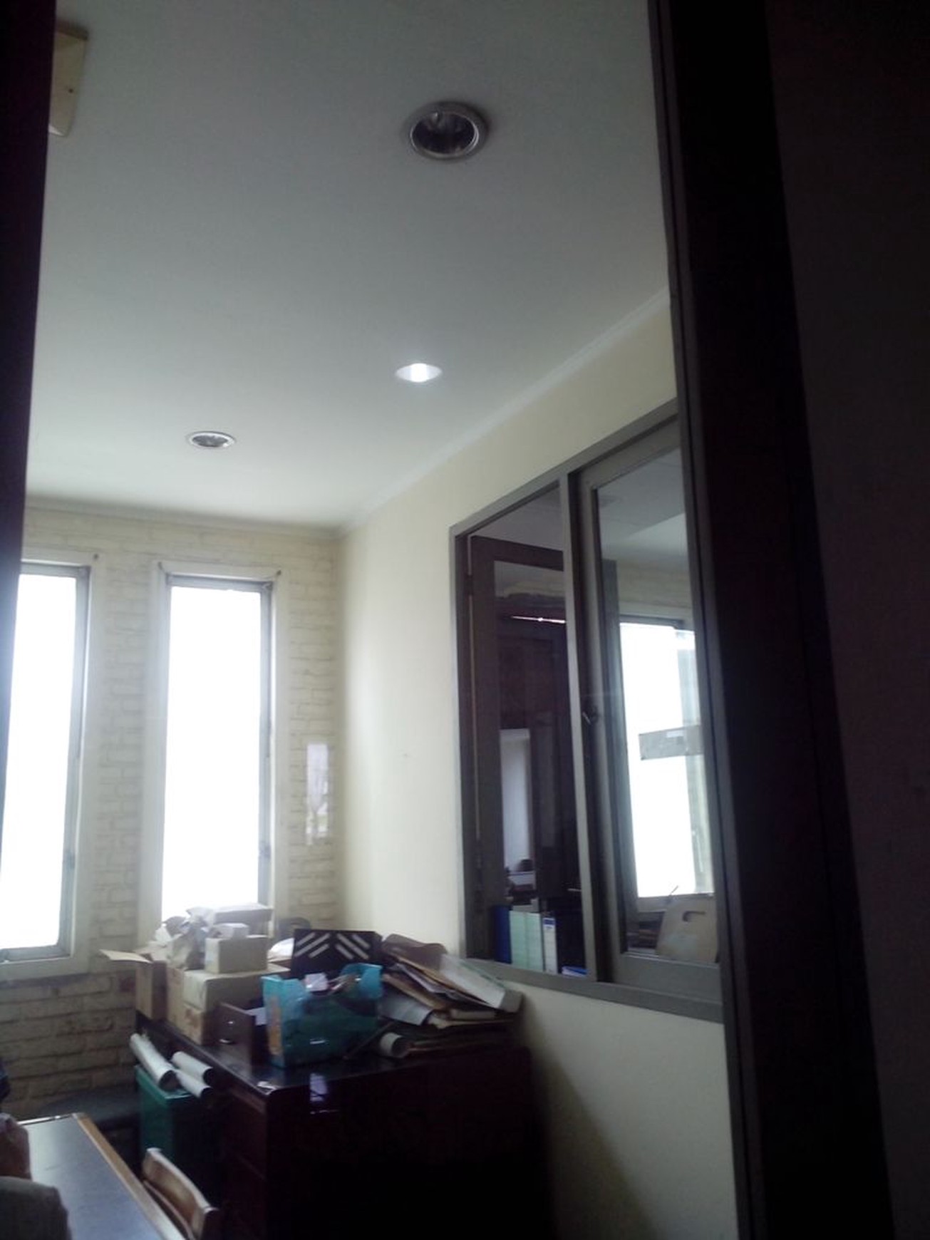 Gedung Perkantoran Dan Kavling Veteran Jakarta Selatan,cocok untuk usaha,pinggir jalan raya,harga masih nego