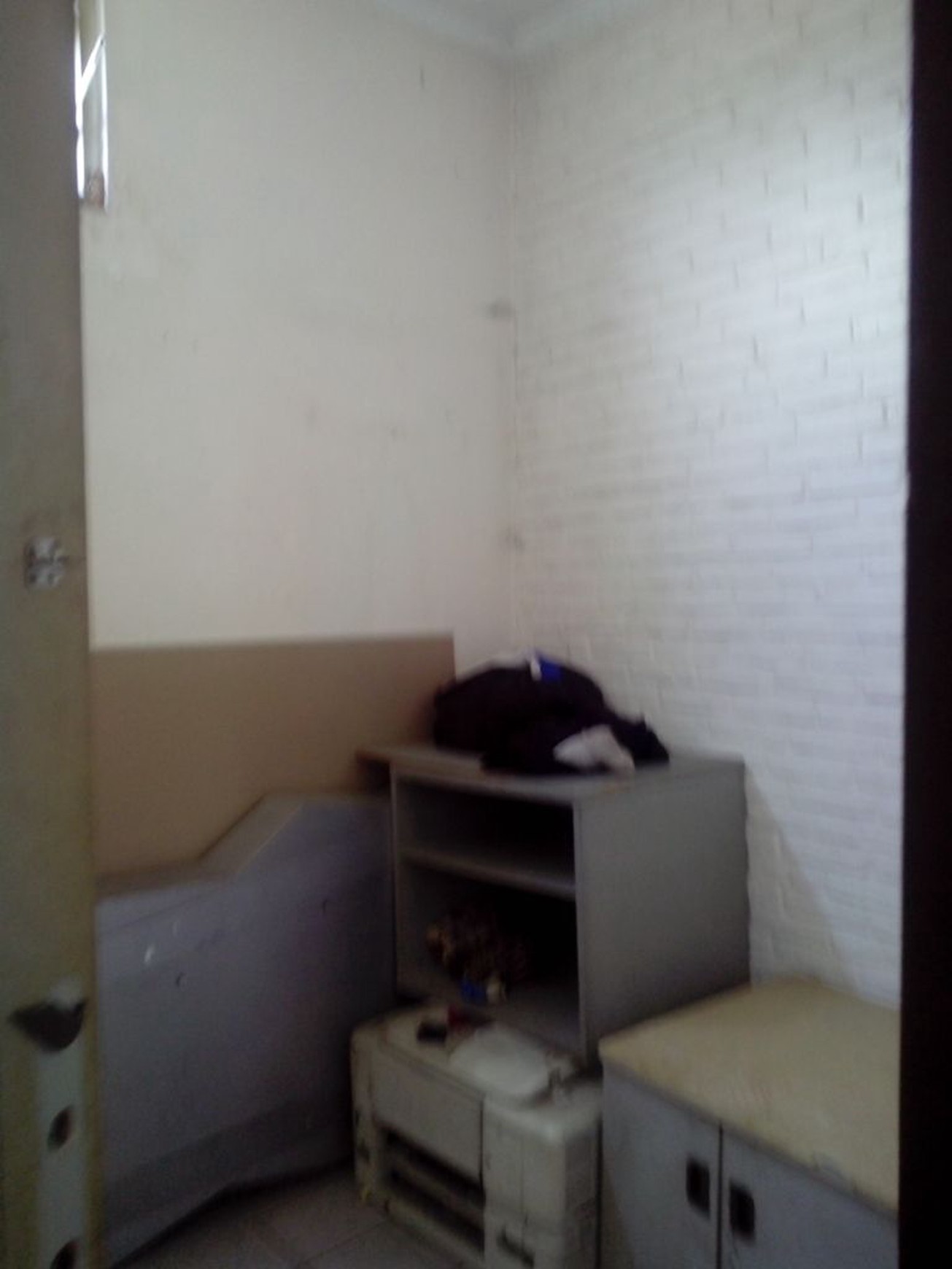 Gedung Perkantoran Dan Kavling Veteran Jakarta Selatan,cocok untuk usaha,pinggir jalan raya,harga masih nego