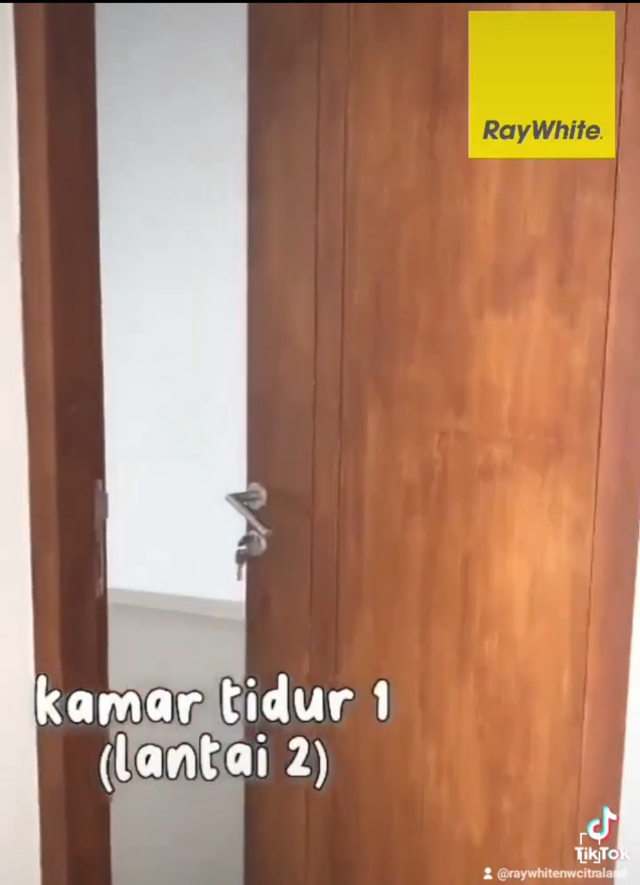 1 Milyar-an MURAH BARU Rumah Bukit Palma Citraland Surabaya  - Baru 2 lantai Modern - Dekat Sekolah Citra Berkat,  Universitas Ciputra,  Pasar Modern TPR - Siap Huni 