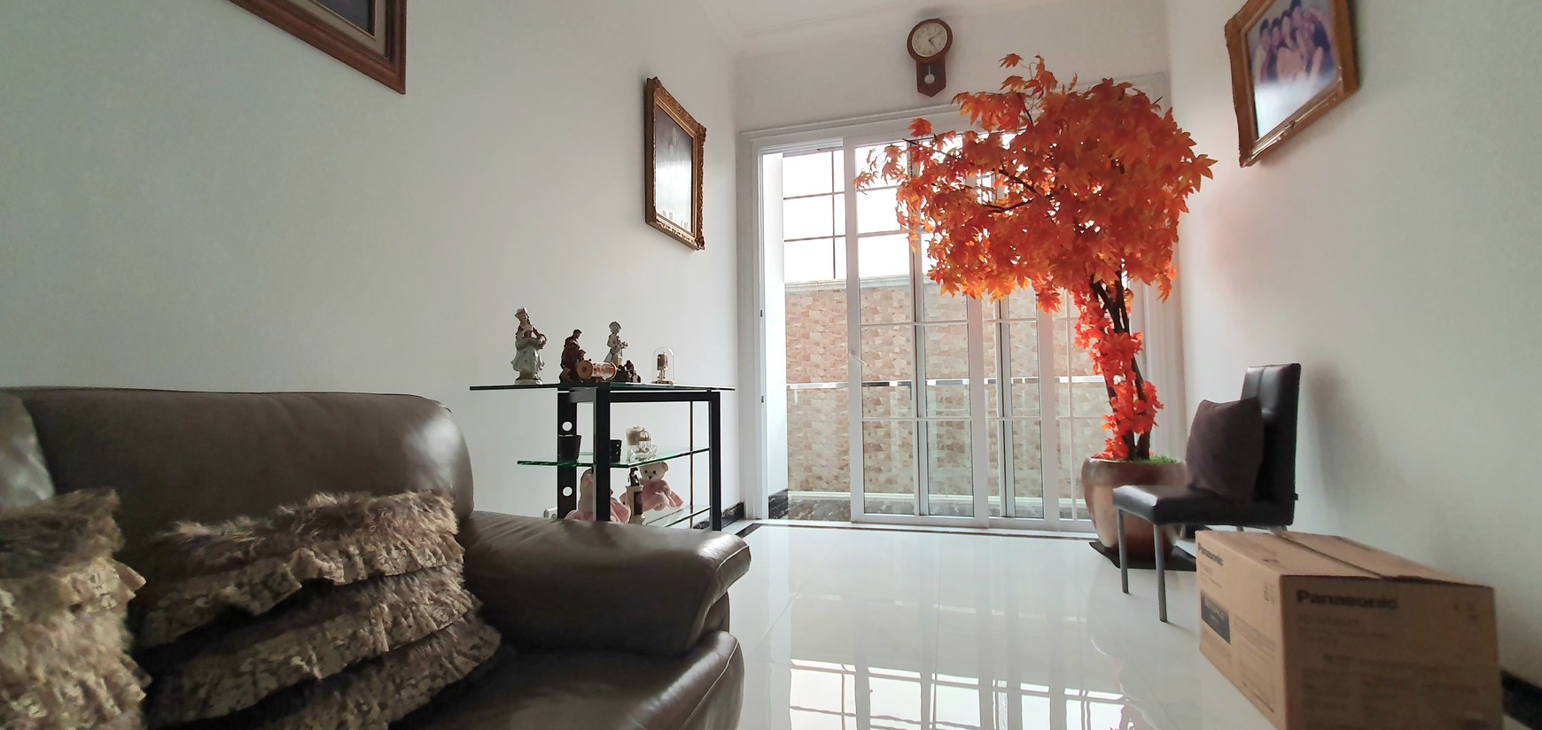 Rumah Full furnish, Artha Gading Villa Kelapa Gading Luas 334m2