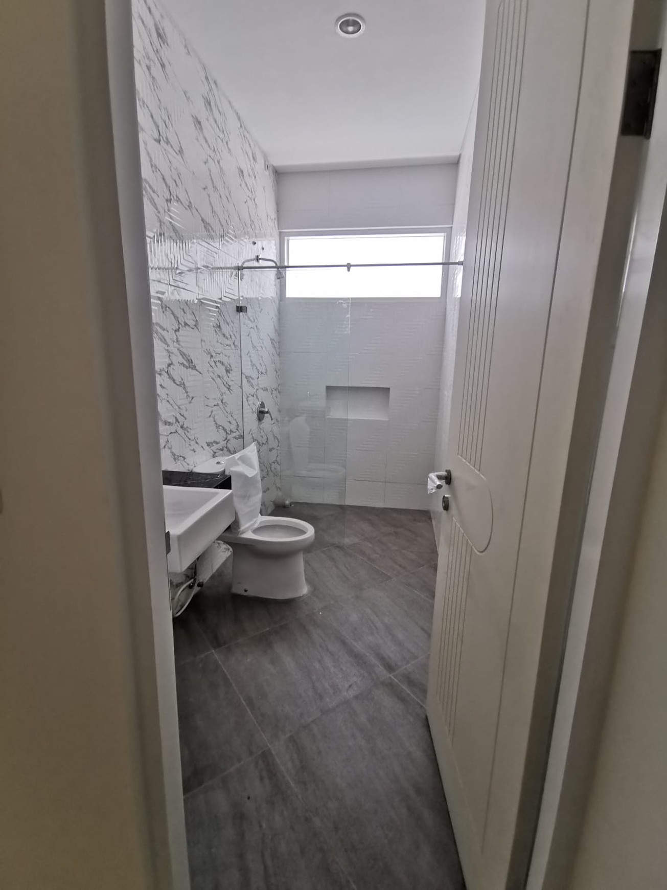 Dijual Rumah Baru Gress ROYAL RESIDENCE Wiyung - Surabaya Barat