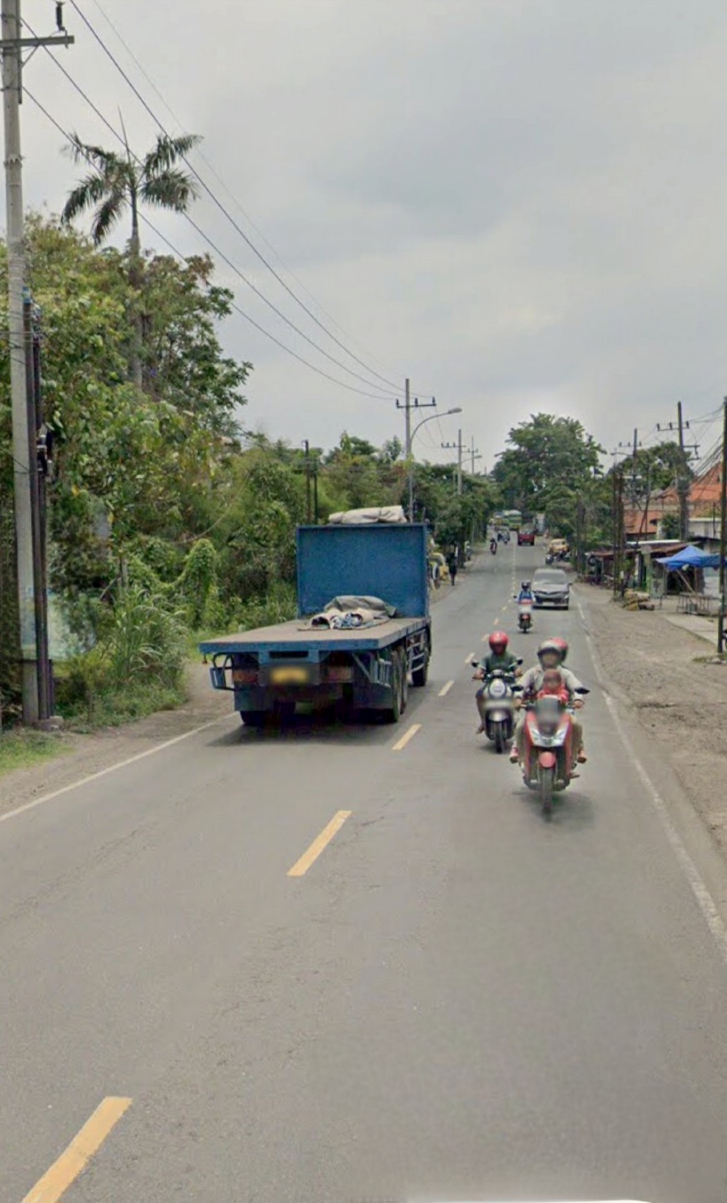 Dijual 6115 M2 Tanah Industri Jalan Raya Boboh - Menganti - Gresik - Jawa Timur Plus Lengkap Izin - Kondisi Sudah Urug - Akses Truk Kontainer