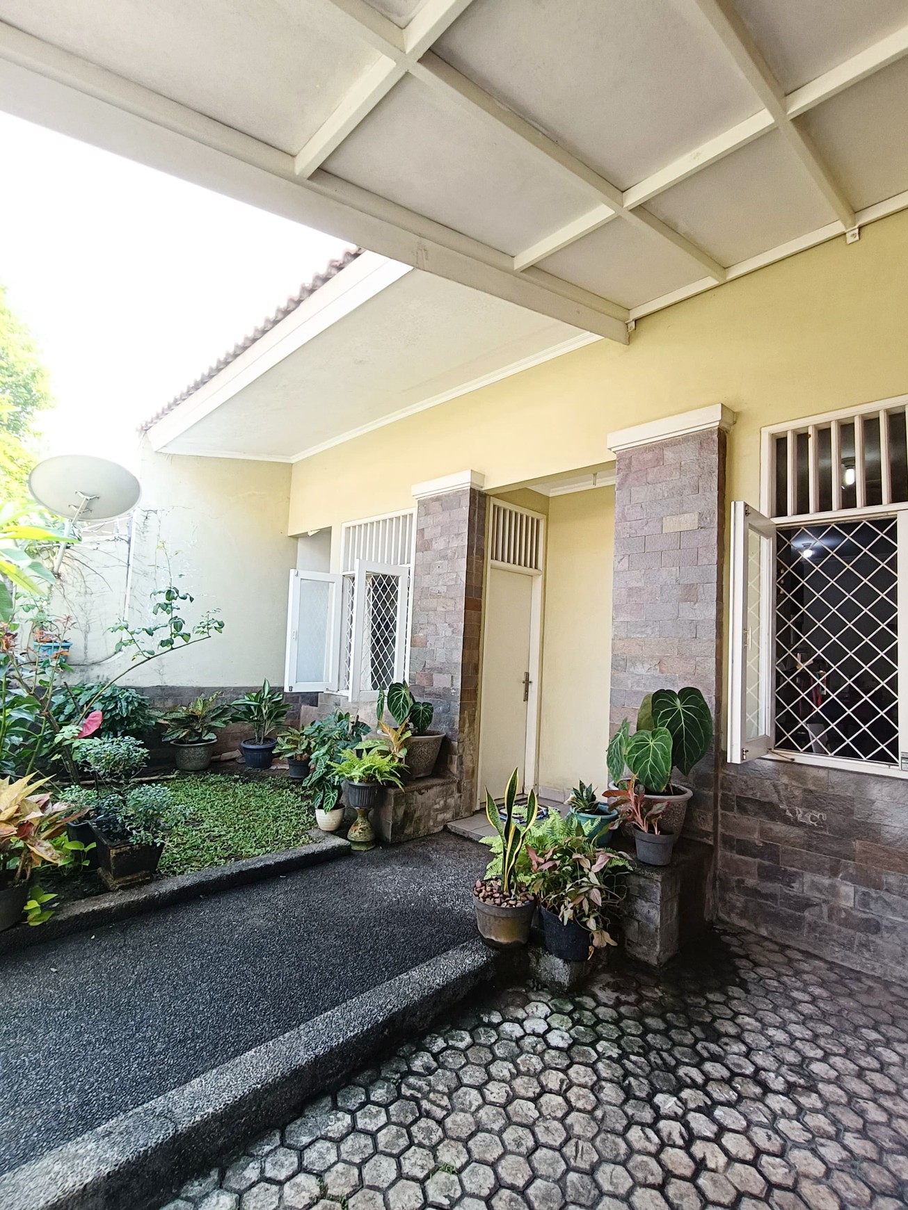  Rumah Siap Huni di Bumi Bintaro Permai Lokasi Strategis & Aman 24 Jam