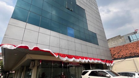 Jarang Ada! Harga Cuan! Minibuilding 4 Lantai, Jatinegara - JUAL/SEWA