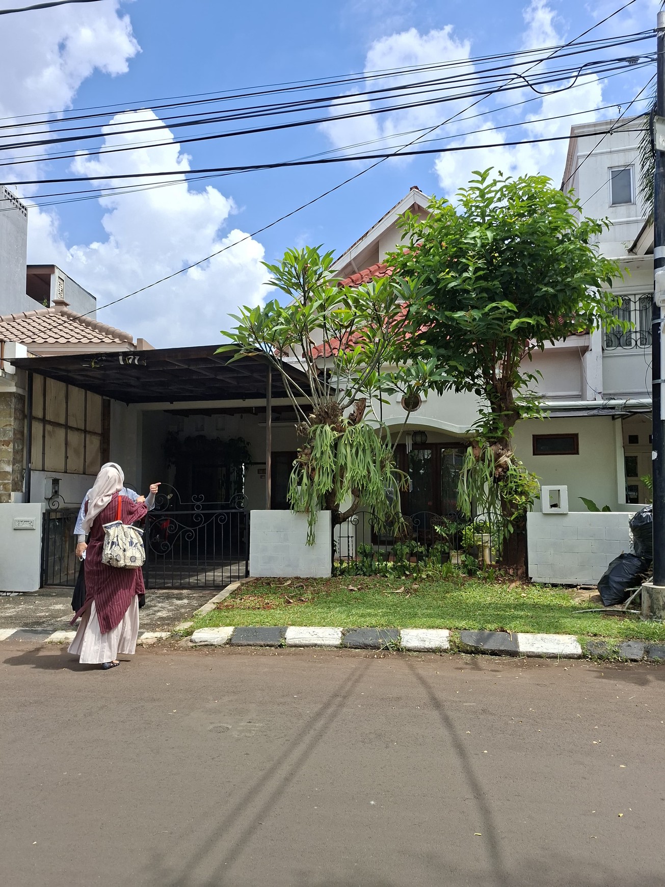 Rumah Lokasi. Strategis Siap Huni dekat Bintaro Jaya @Pondok Aren