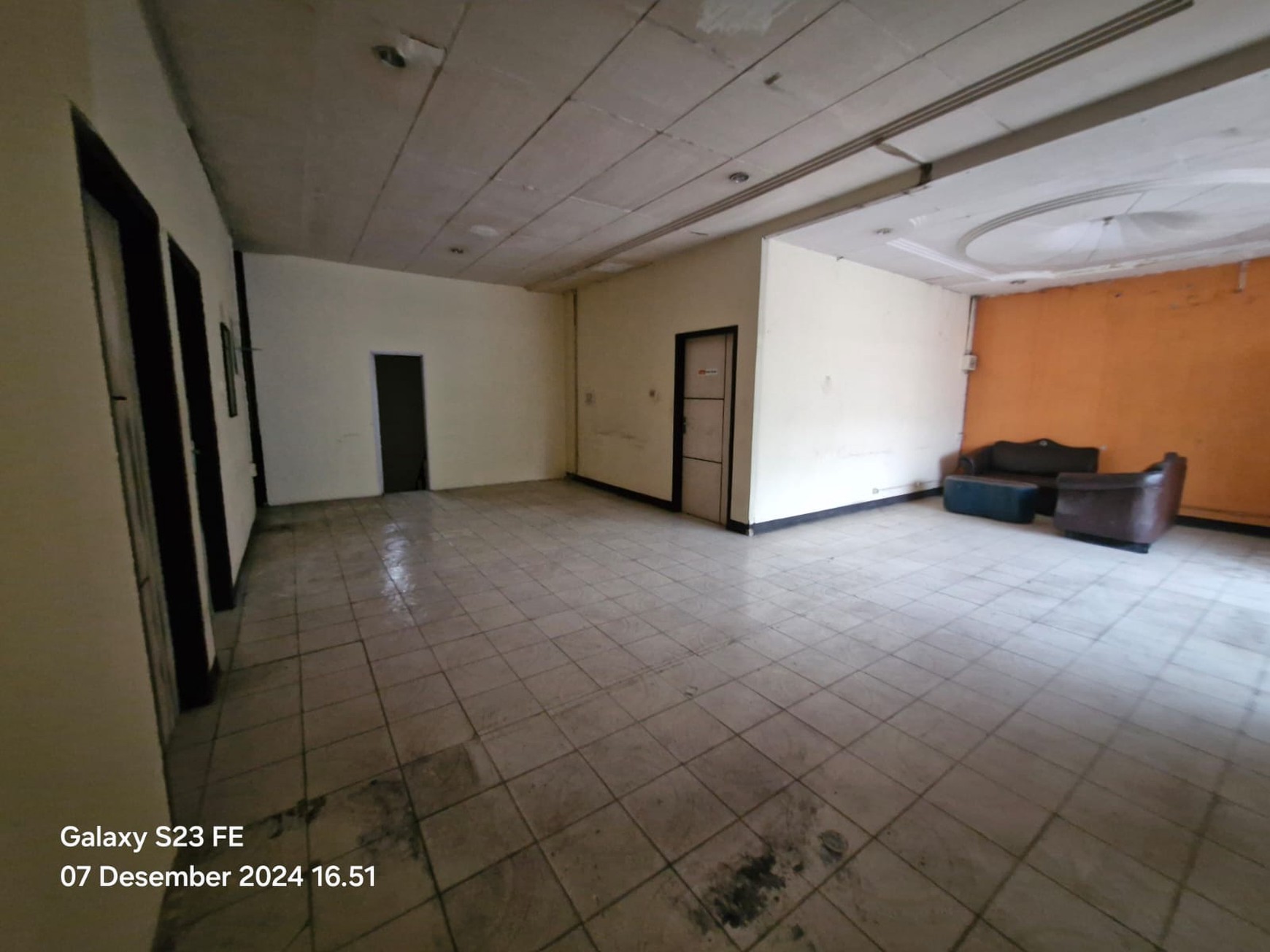 Gedung Kantor Di Lokasi Strategis Di Cawang, Dan Hanya 3 Menit ke Jl. MT Haryono