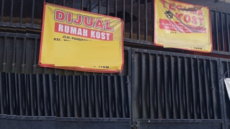 Dijual Rumah Masih Aktif Kos-Kosan Pandegiling Tegalsari Surabaya