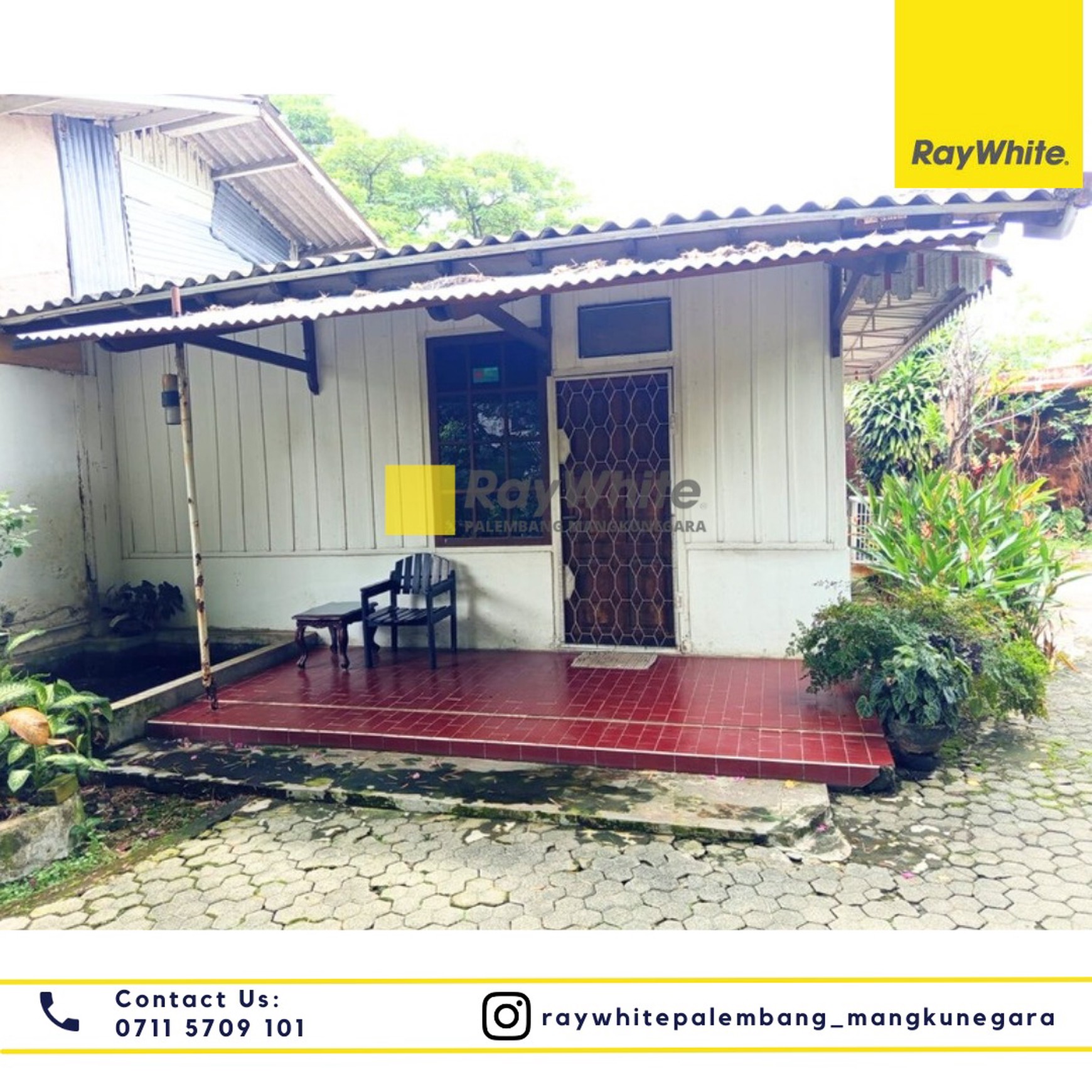 Dijual Rumah Full Furnised dekat JM Lemabang