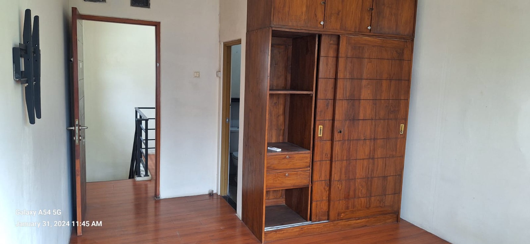 Rumah Bagus Di Permata Vania Bintaro Jaya Sektor 9