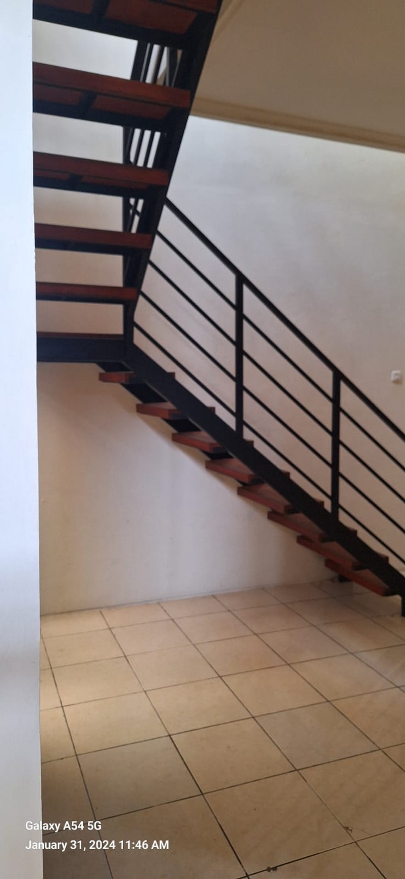 Rumah Bagus Di Permata Vania Bintaro Jaya Sektor 9