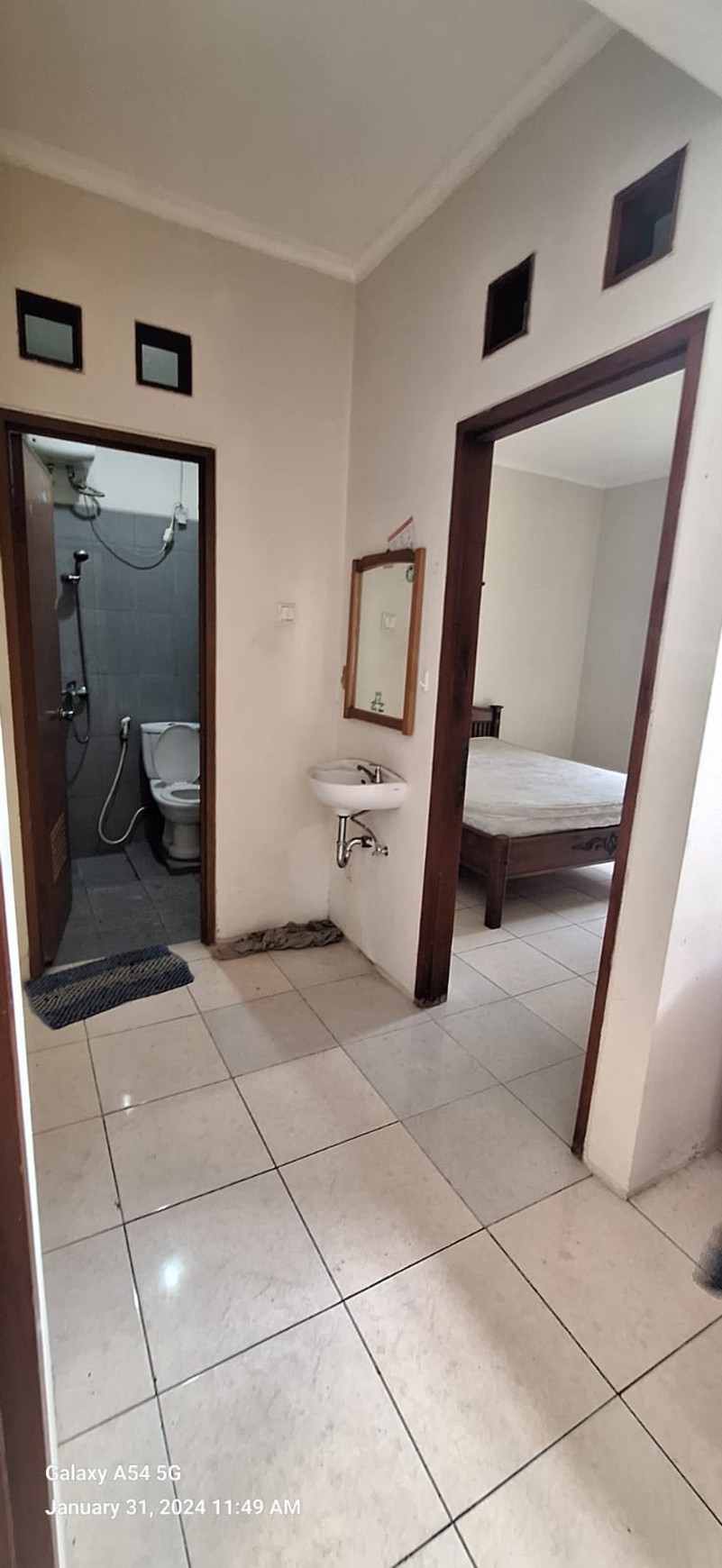 Rumah Bagus Di Permata Vania Bintaro Jaya Sektor 9