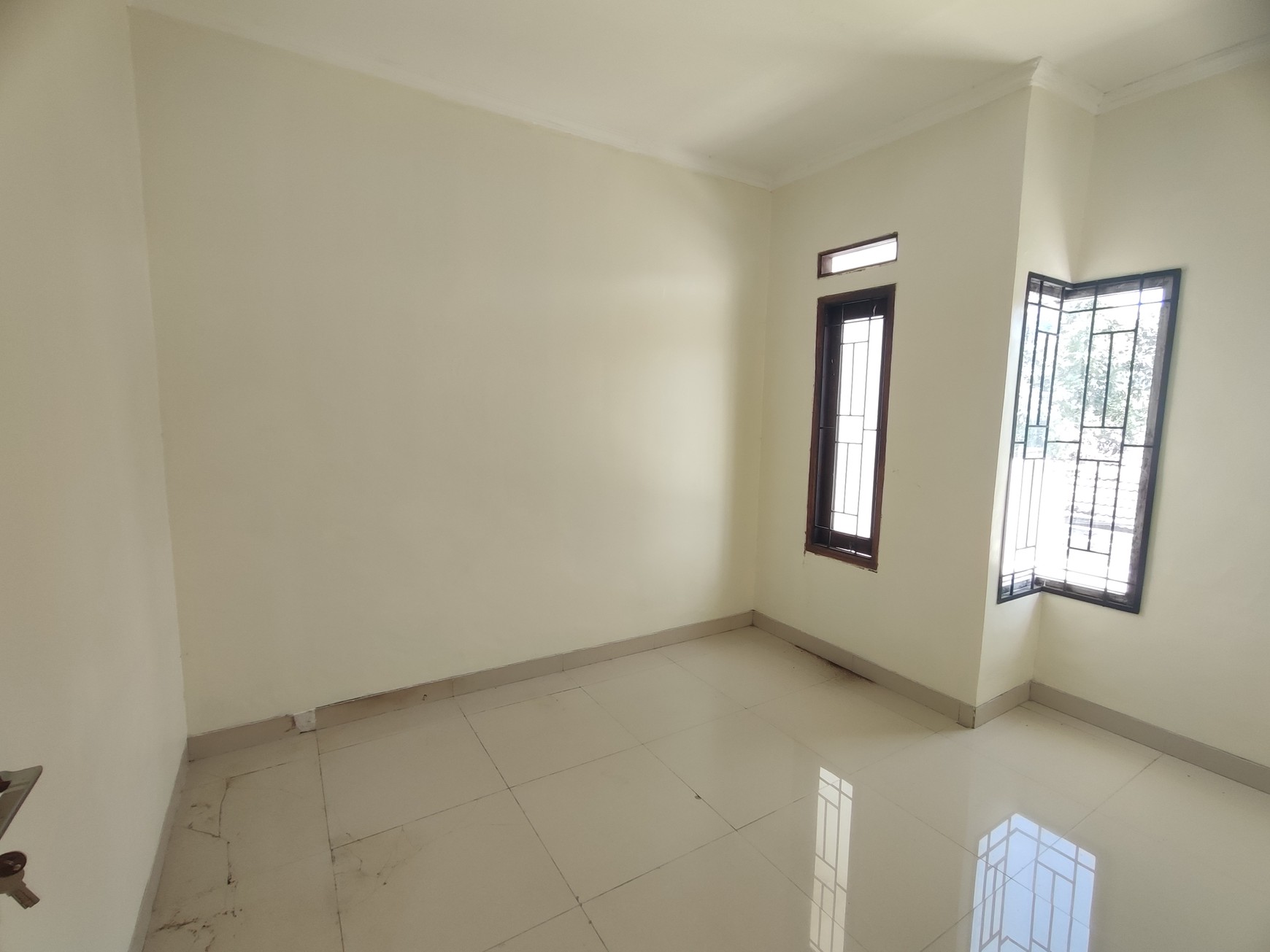 Rumah Bagus Di Perum Puri Serpong Pamulang Tangerang Selatan