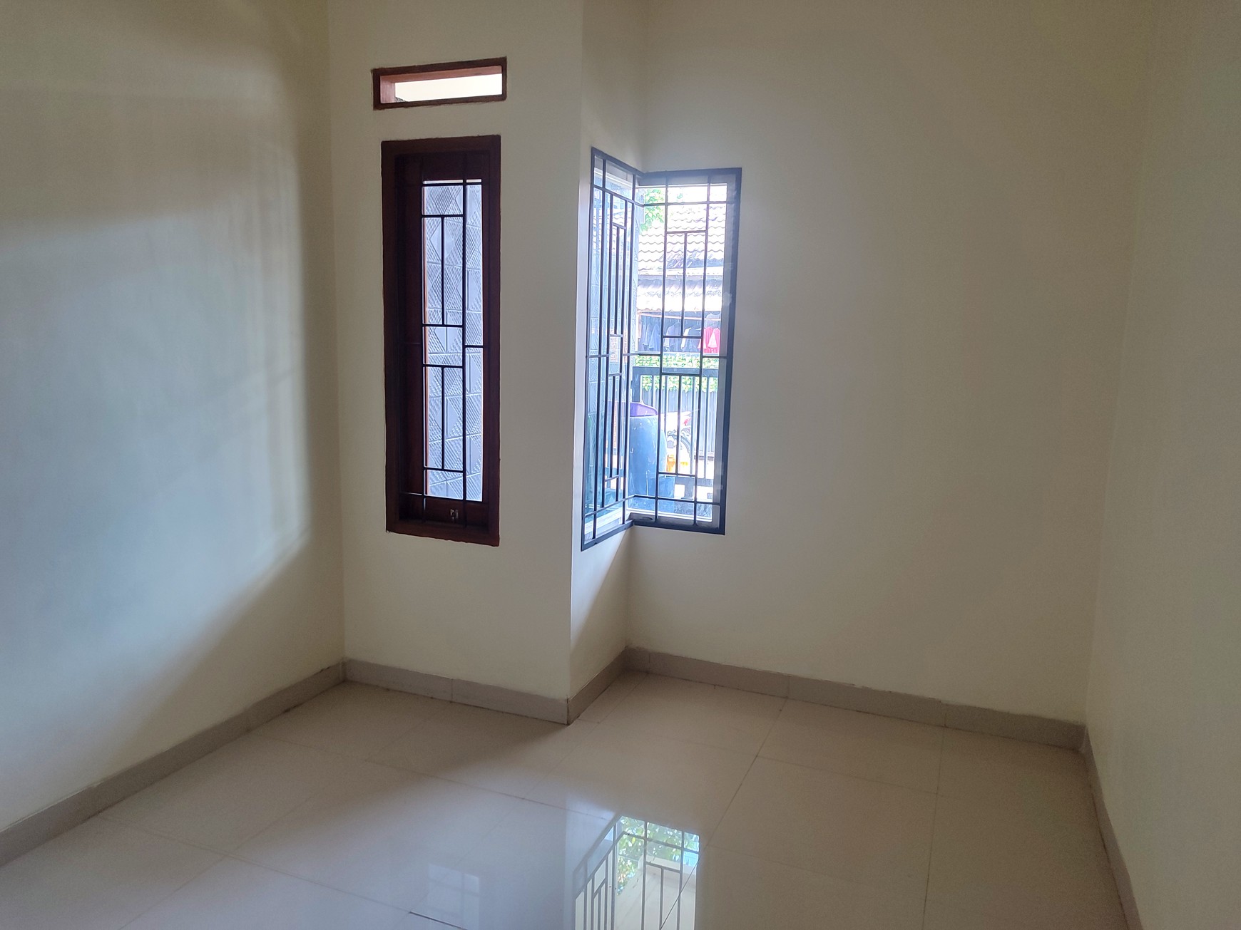 Rumah Bagus Di Perum Puri Serpong Pamulang Tangerang Selatan