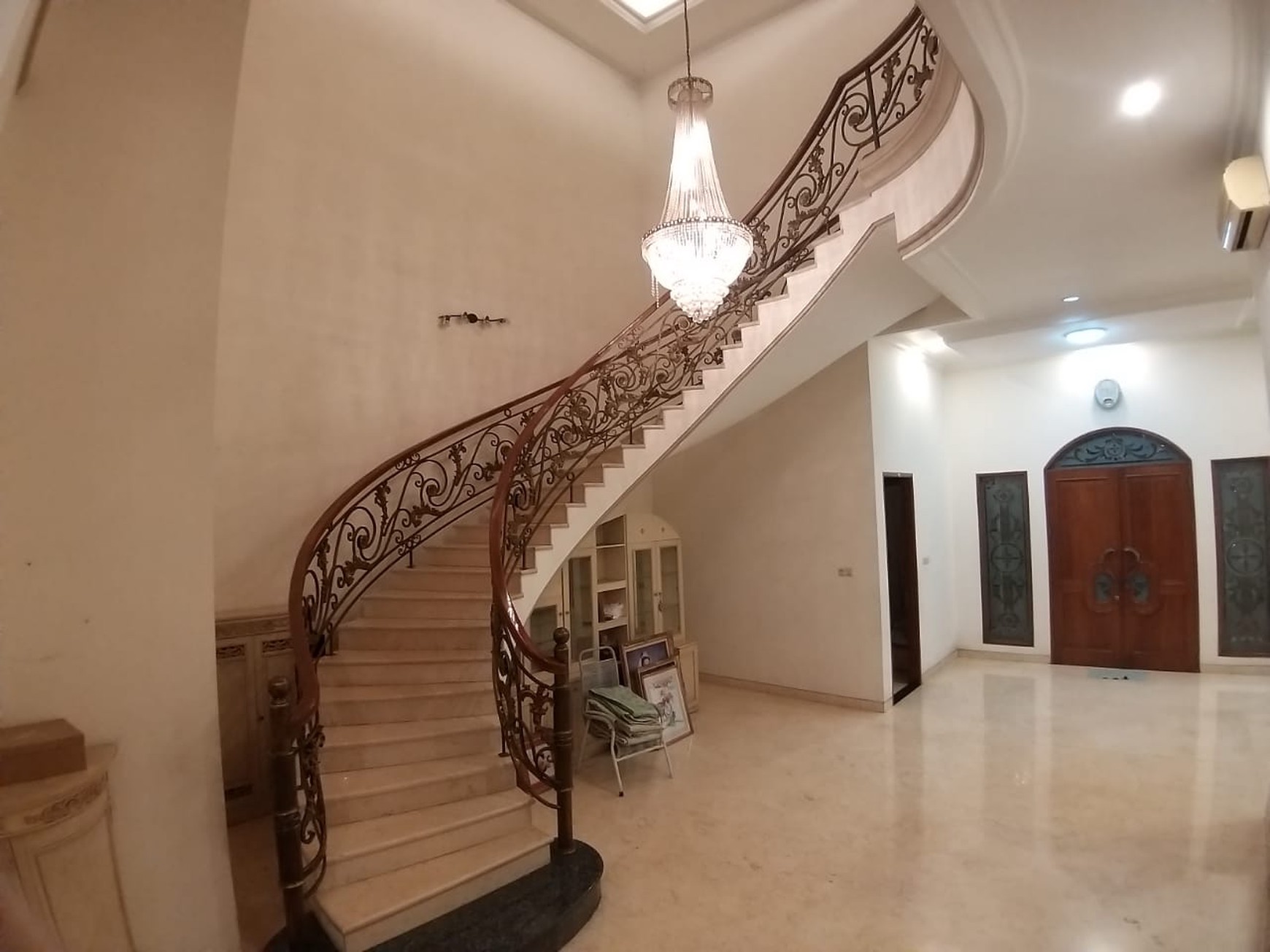 Rumah Bagus Di Taman Senayan Bintaro Jaya Sektor 9