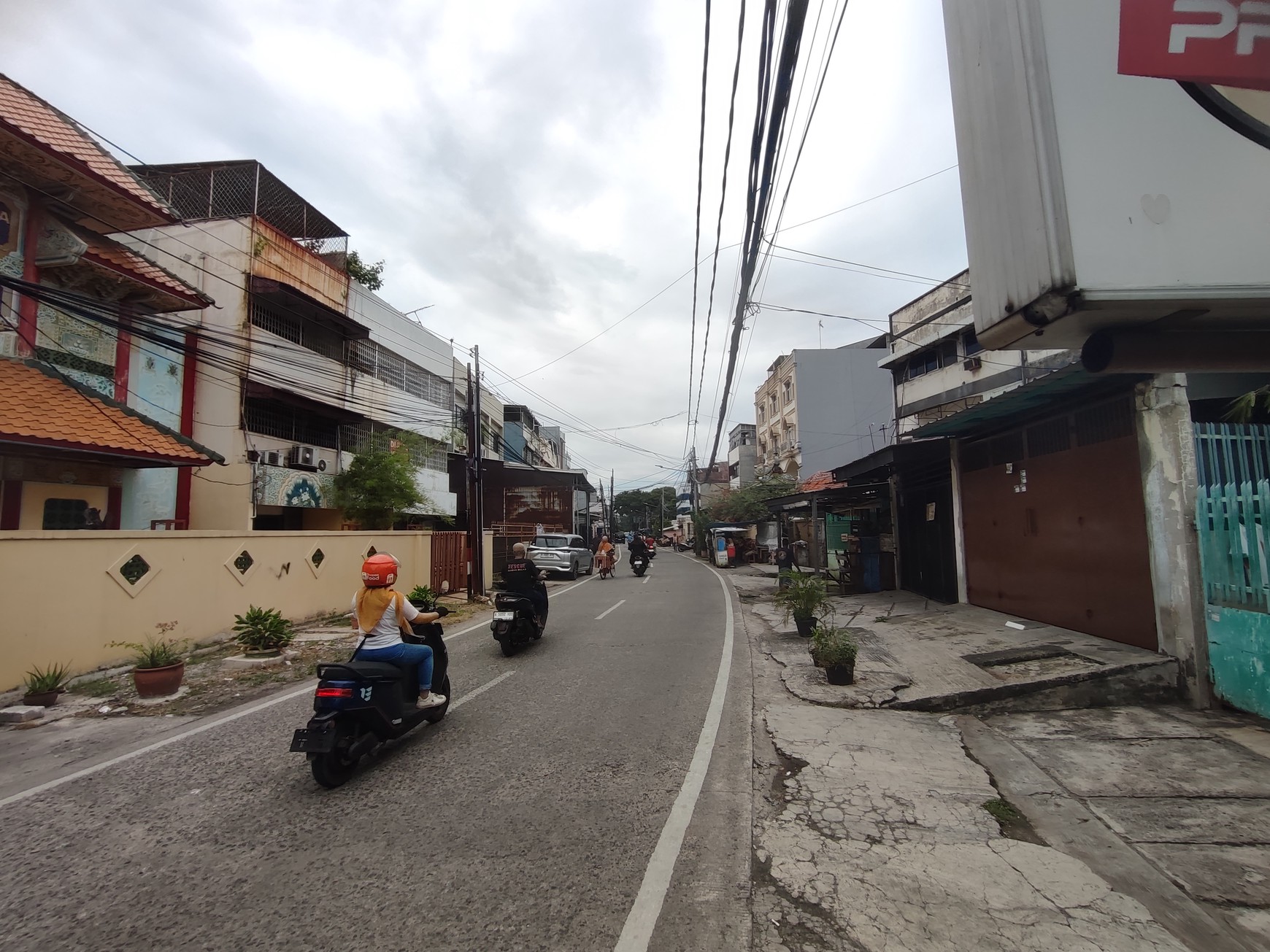 Ruko Siap Pakai Di Jl Lautze Raya, Pasar Baru, Sawah Besar Jakarta Pusat