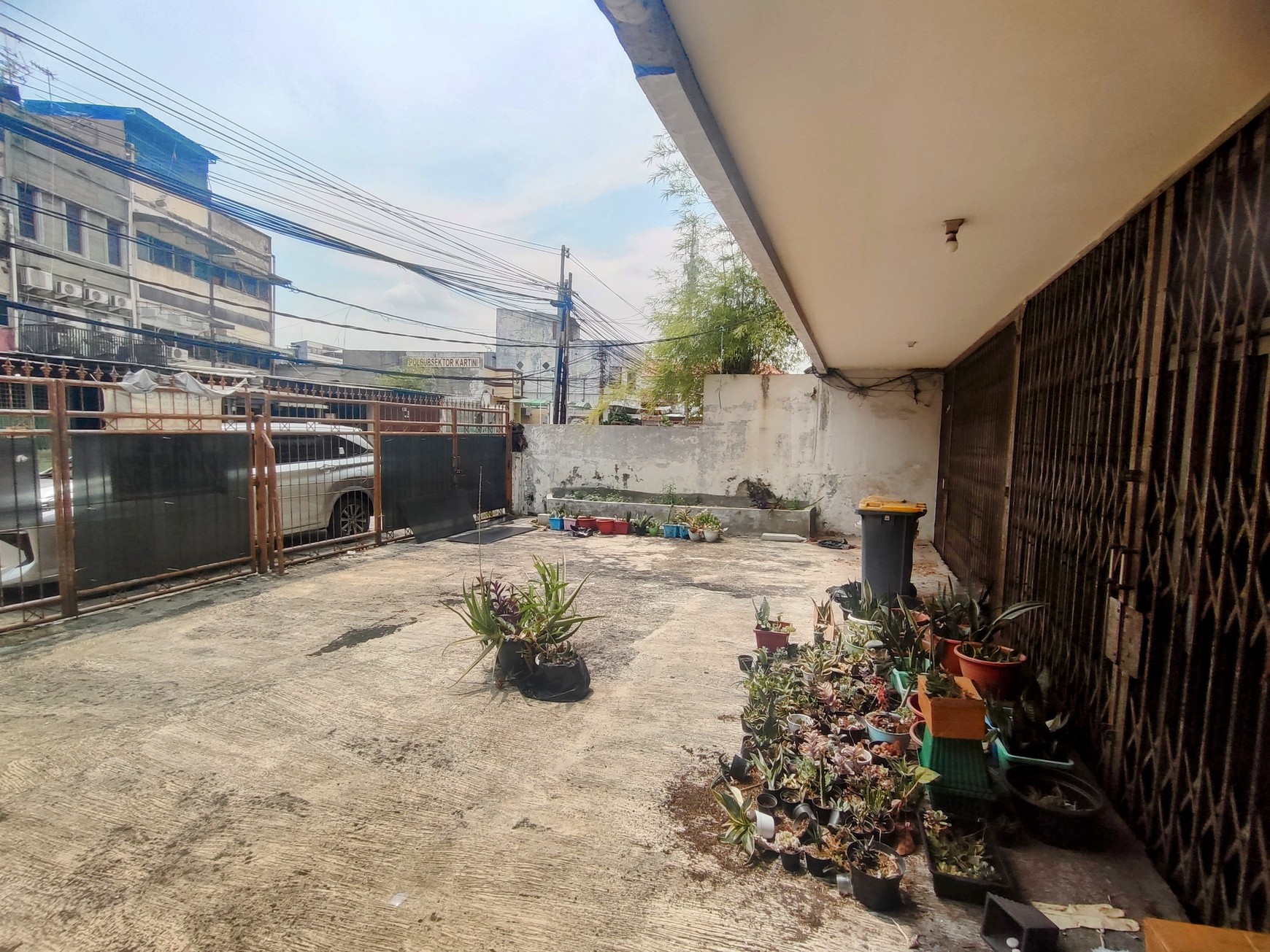 Ruko Siap Pakai Di Jl Lautze Raya, Pasar Baru, Sawah Besar Jakarta Pusat